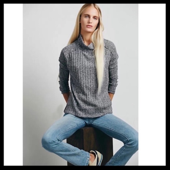 Free People Rested & Relaxed Mock Neck Sweater XS - Picture 2 of 8